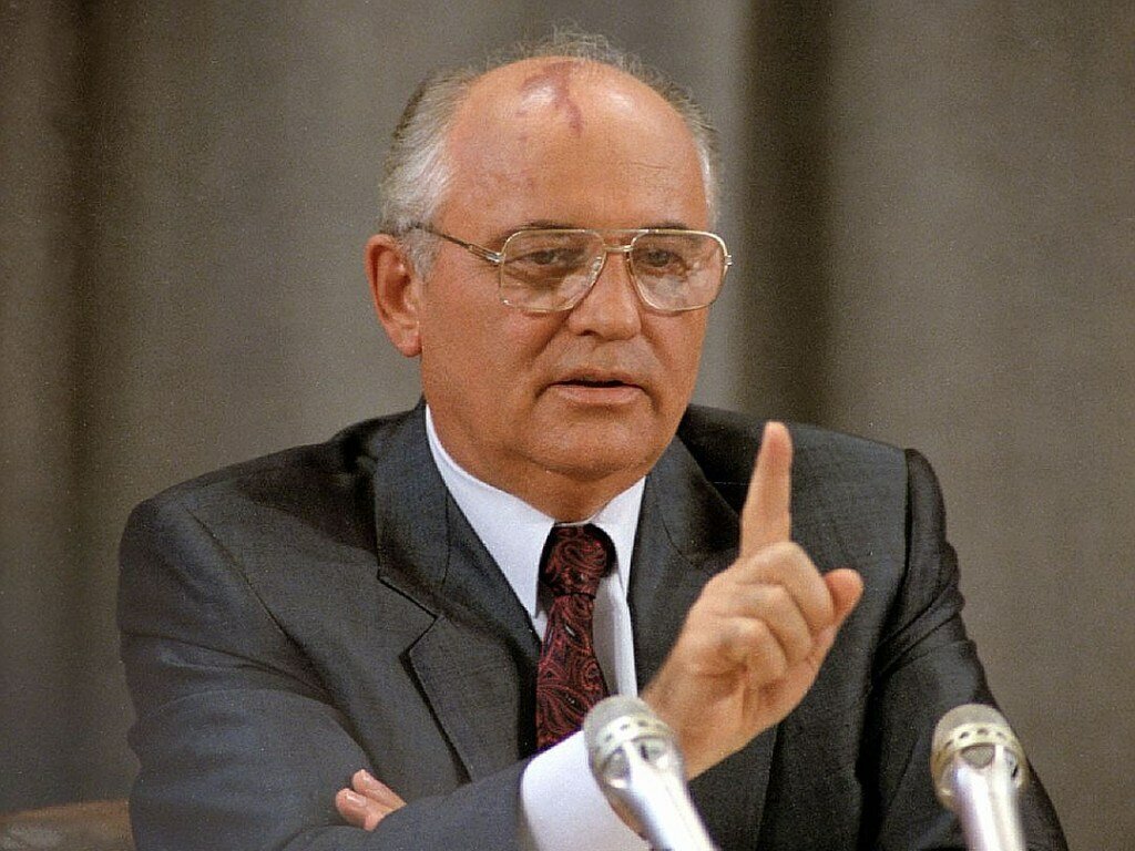 Михаил Сергеевич Горбачев.
