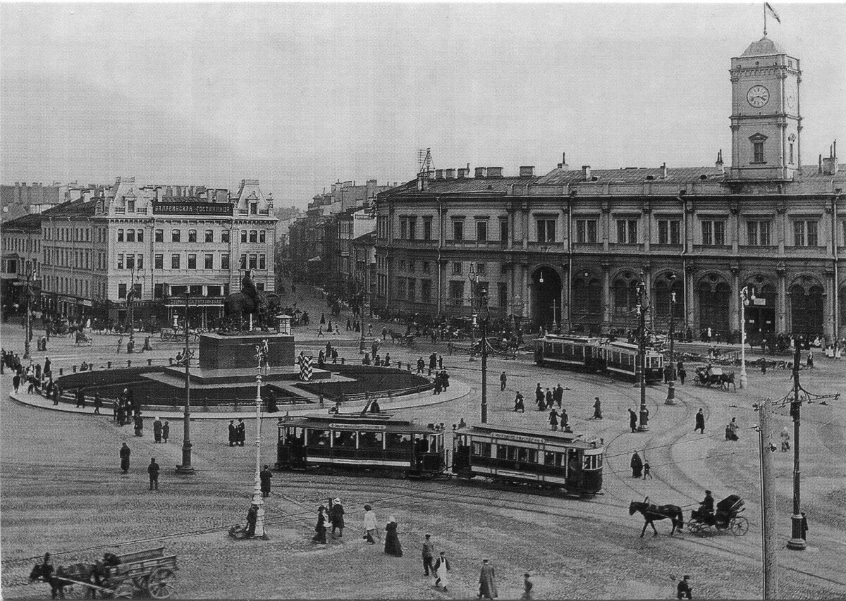 Интересные и редкие фотографии прошлого. Площадь Восстания в  Санкт-Петербурге за 125 лет. | Сергей | Дзен