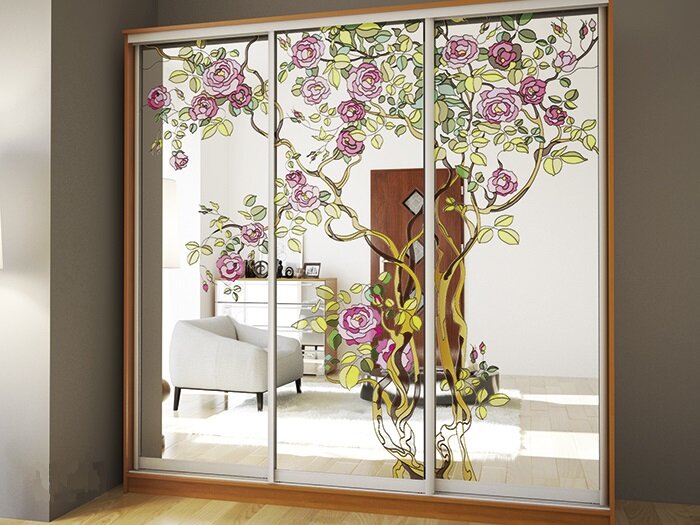 Фотопечать, пескоструйный рисунок и витраж в оформлении шкафов-купе. Яндекс картинки