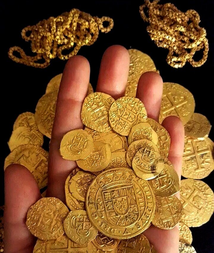 Gold treasure