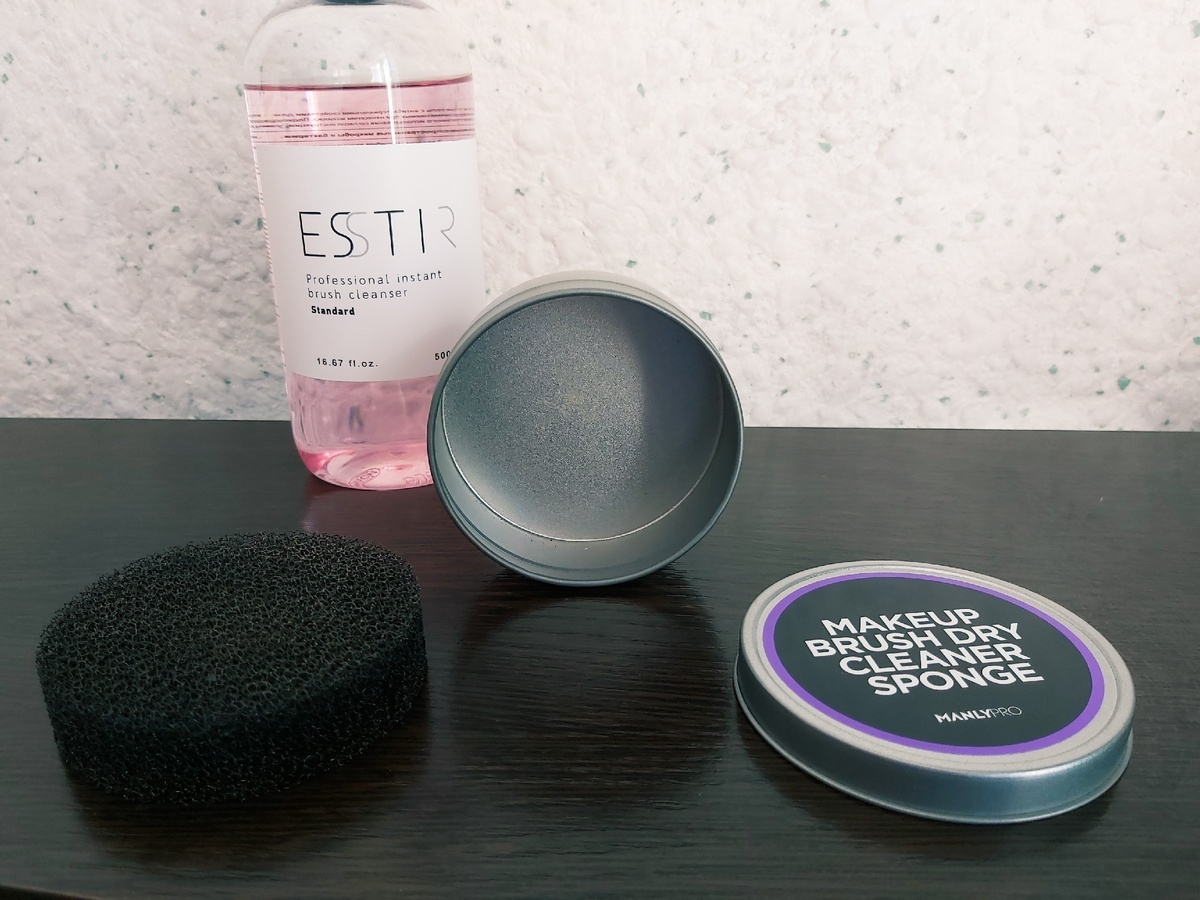 Губка для сухой чистки кистей от Manly Prо