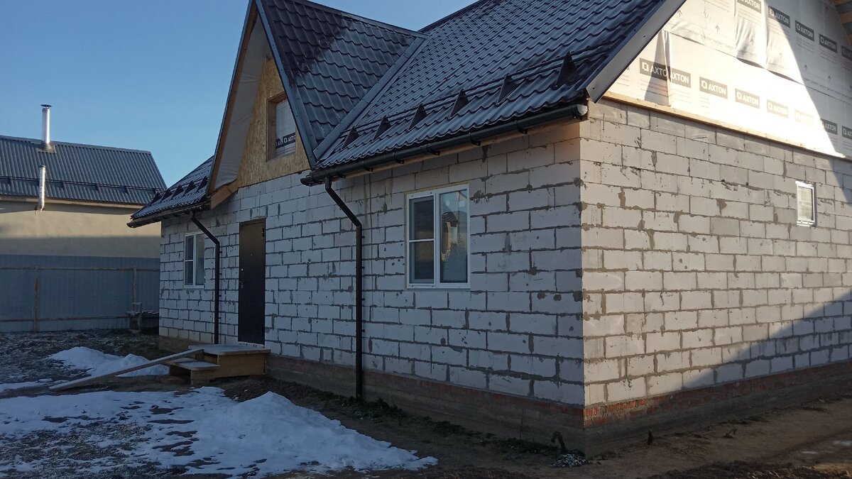 Снегозащита, месяц назад.