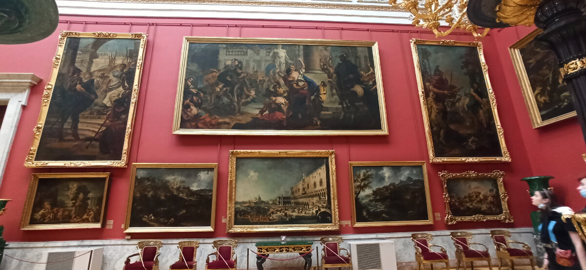 Зал "Испанский просвет" Фото автора