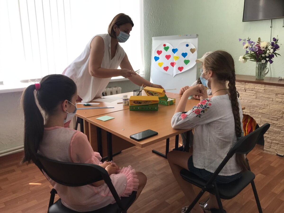 Решаем какой формы будет наша открытка.