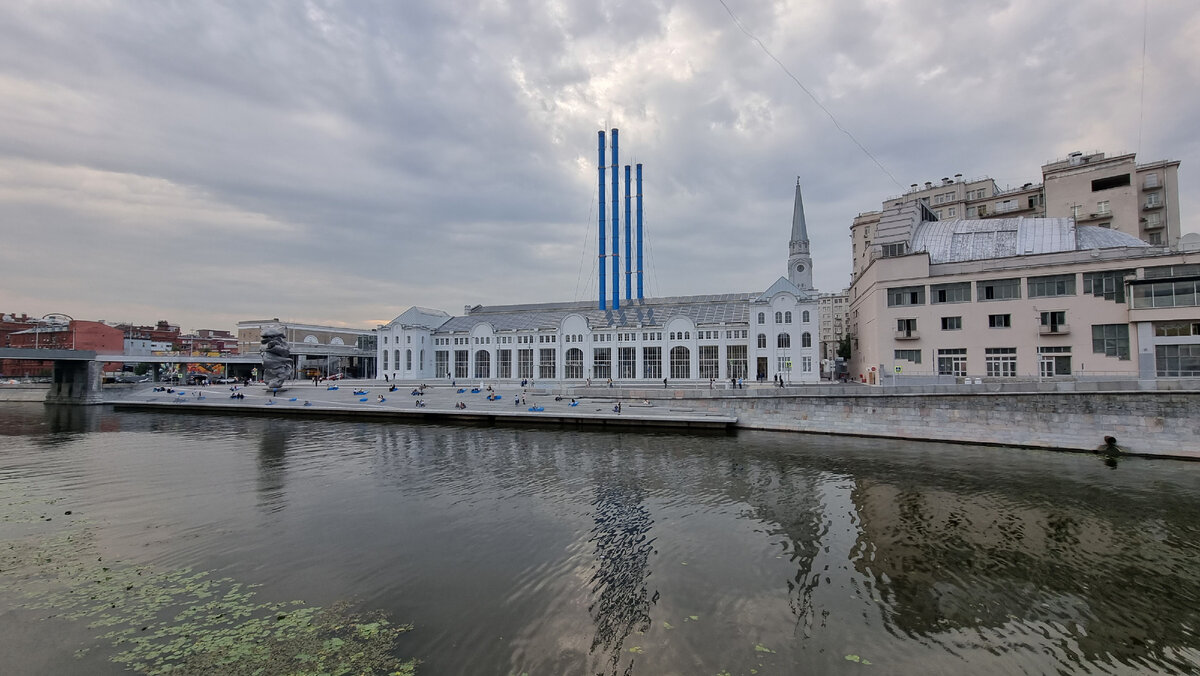 Болотная набережная. Листайте >>>>>>>>>>>