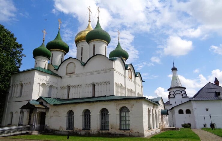 Успенский собор в Суздале