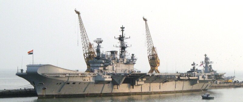 https://commons.wikimedia.org/wiki/File:INS_Viraat.jpg