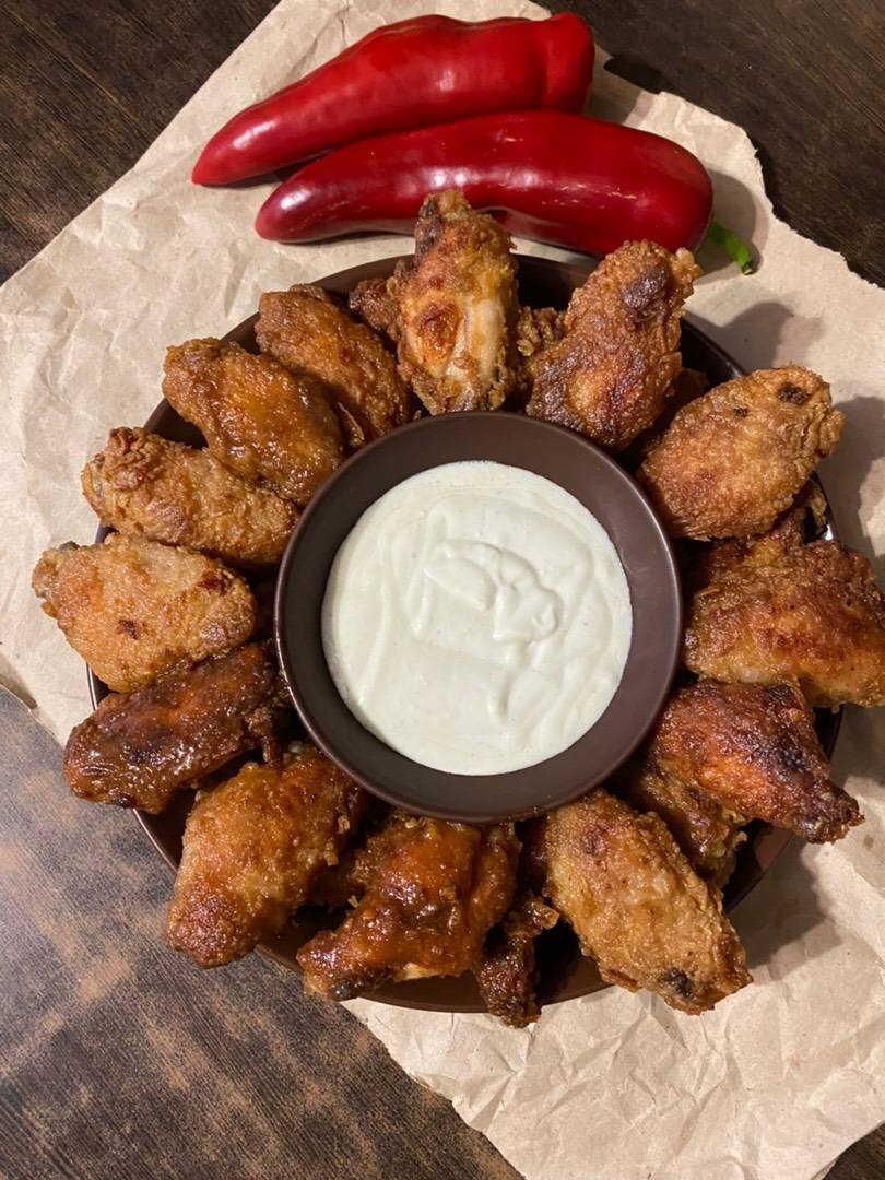 🇺🇸 Buffalo Wings. Крылышки Баффало с соусом Блю чиз | Овкусе.ру -  Ежедневная готовка в радость! Пошаговые рецепты с фото | Дзен