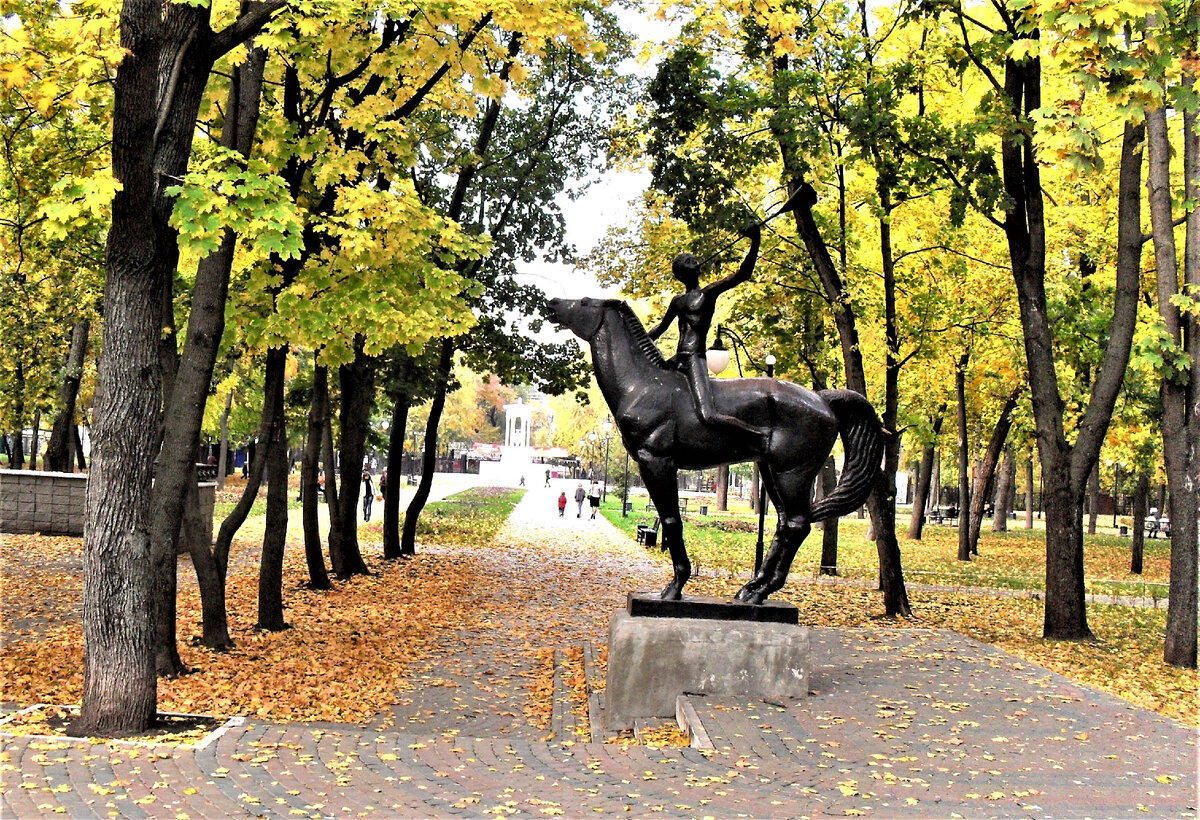 покровский парк энгельс