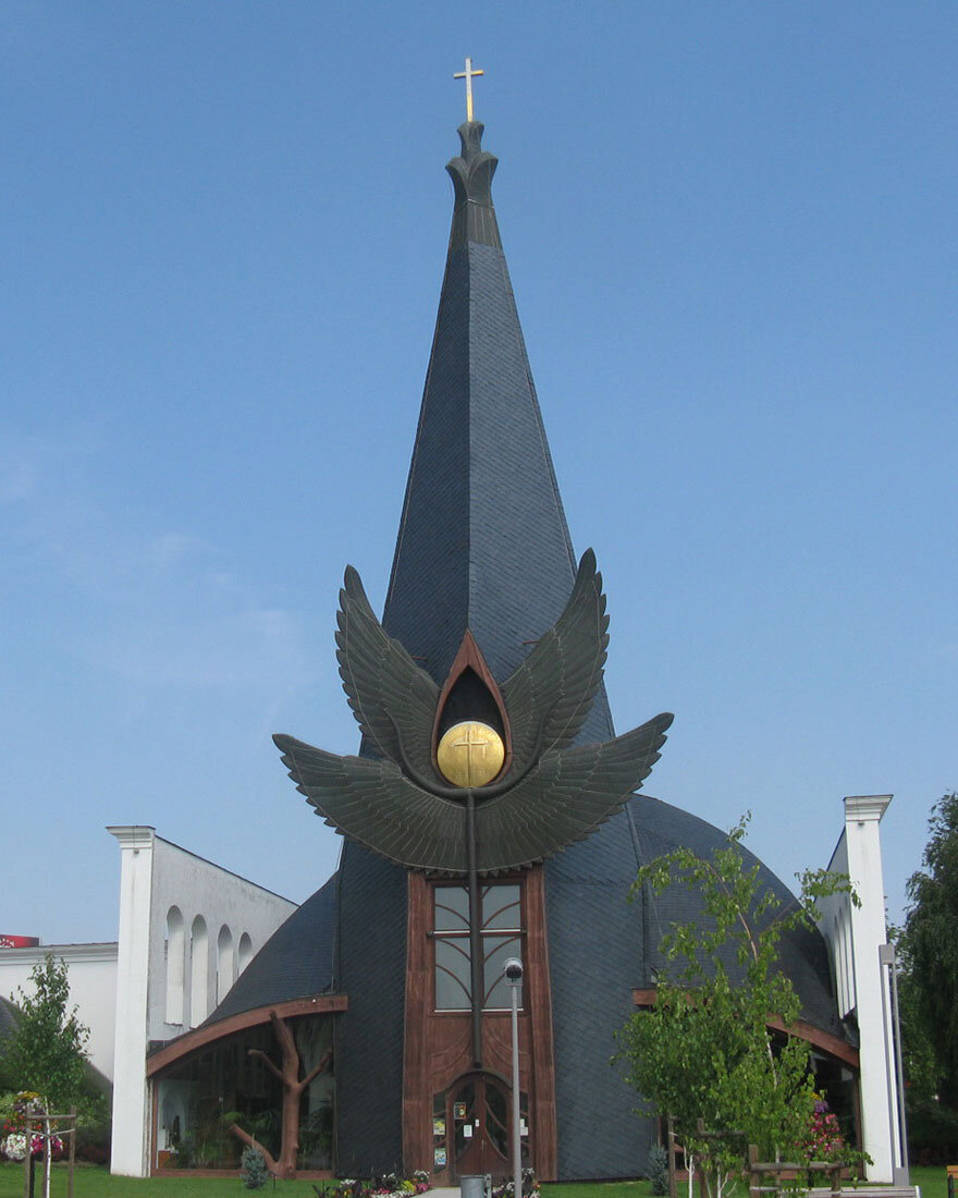 Церковь в Cазхаломбатте