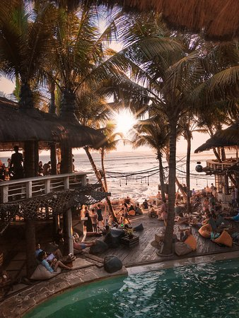 La Brisa, популярное место для тусовок в Чангу