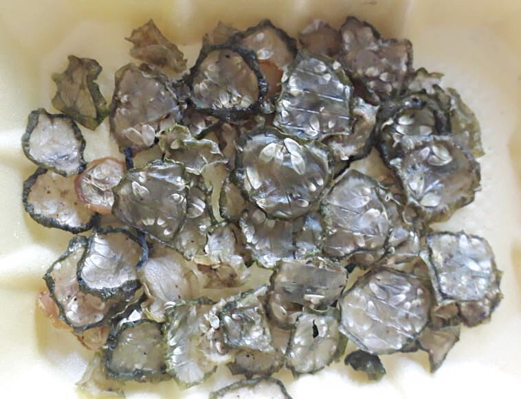 чипсы из соленых огурцов