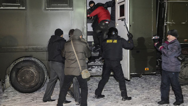 Подавление протестов в Минске в 2010 г.