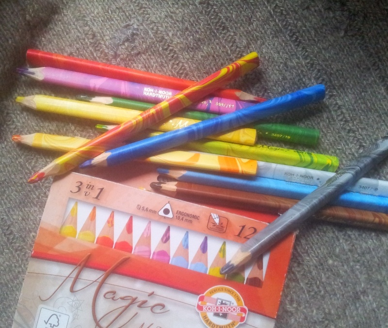 "Мэджики", 12 цветов плюс блендер