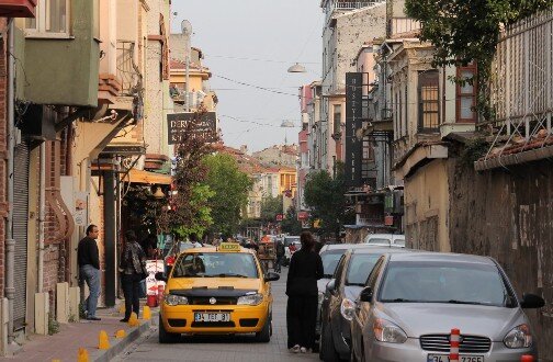 Турция для советских граждан была страной далекой и малоизвестной. Туристы туда не ездили, да и сам туризм в СССР был весьма ограничен.-6