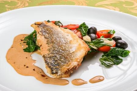 Сибас в кофейном соусе