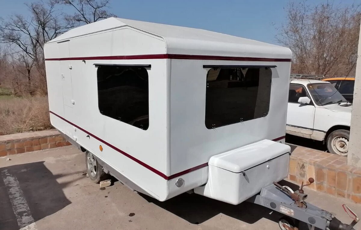 Прицеп Росвертол 8120А. Фото с сайта Авито