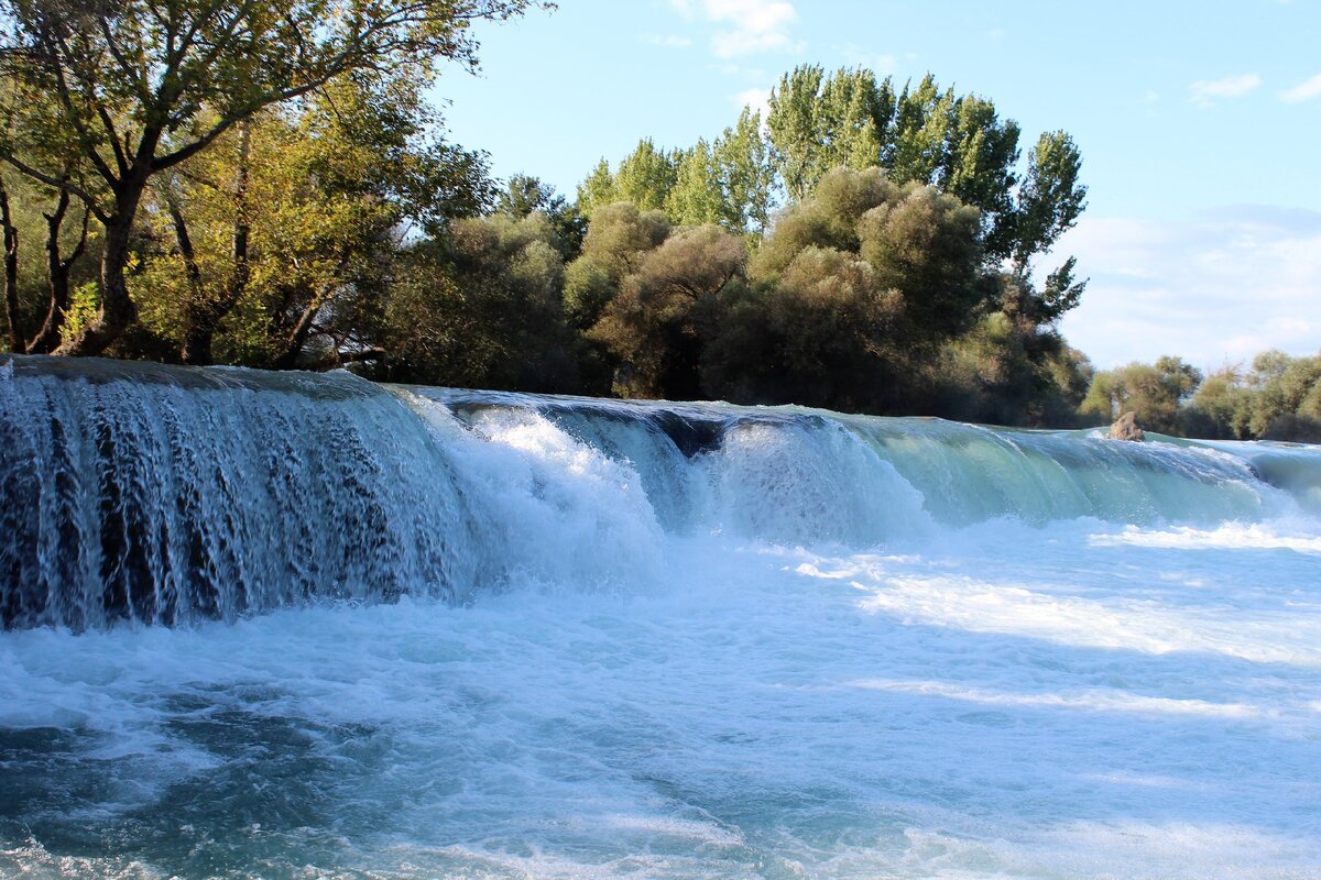 Manavgat şelalesi - водопад Манавгат, Турция. Расположен недалеко от. Влюбленная
