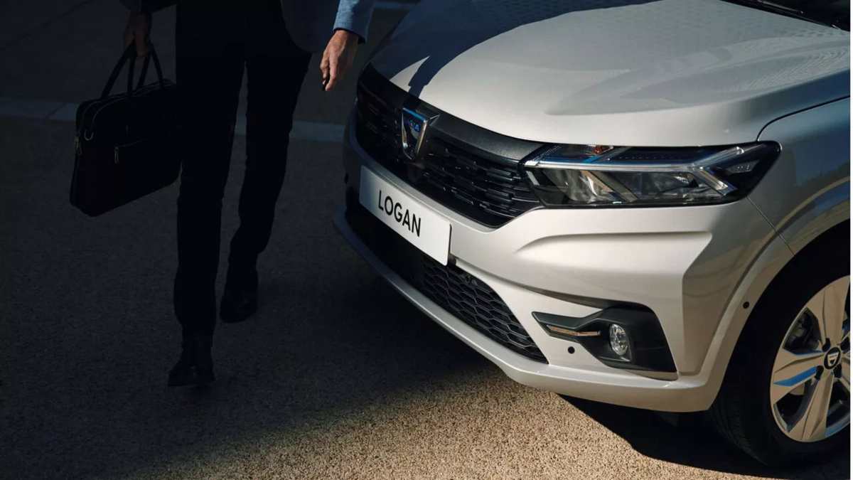 Иллюстрации принадлежат компании Renault 