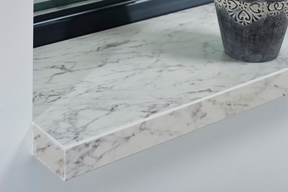Мраморный подоконник