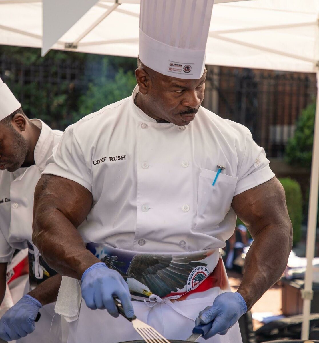 Эта НЕПОТРЕБНОСТЬ широко распространена как компонент во многих продуктах. Вы употребляете ЭТО так часто (возможно даже прямо сейчас), даже не задумываясь, какой колоссальный вред наносите своему организму. Этот продукт серьезно ухудшает качество жизни, подрывает ваше здоровье и иммунитет, особенно он опасен для лиц зрелого возраста (от 40 лет), когда метаболизм уже не тот что раньше. Так что же сокращает вашу жизнь и что ВЫ употребляете каждый день? Сегодня статья о ТРАНСЖИРАХ, то, чего вы наверняка не знали! изображение yandex.ru