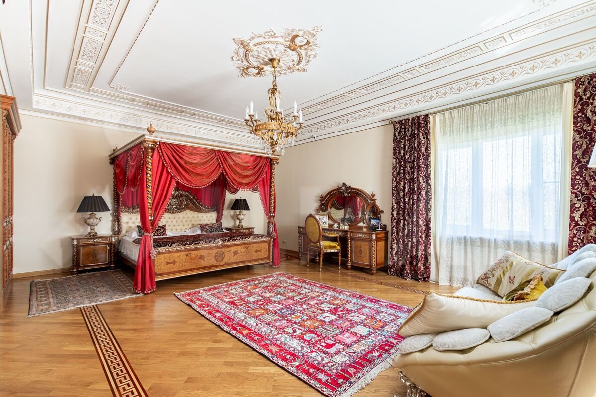 Трехэтажный коттедж в 10 км от МКАД. Фото с сайта ЦИАН