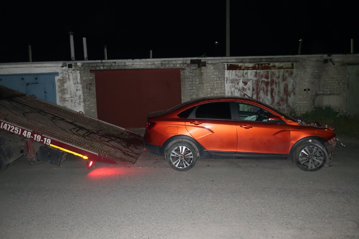 Vesta Cross седан под разбор - притащили ко мне на ГСК