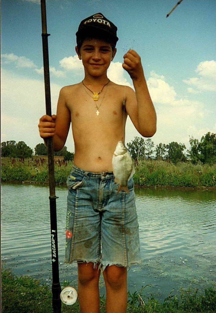 Фото автора, примерно 1994 год, озеро «Круглое» совхоз Родина, Башкортостан.