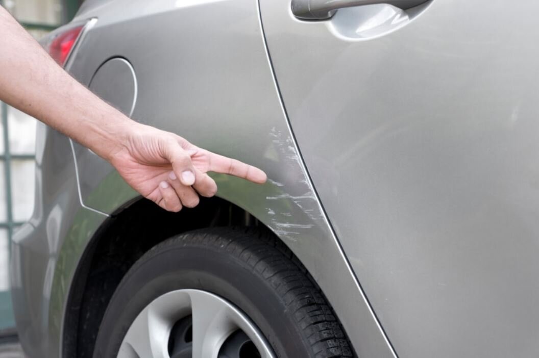 Повреждение автомобиля