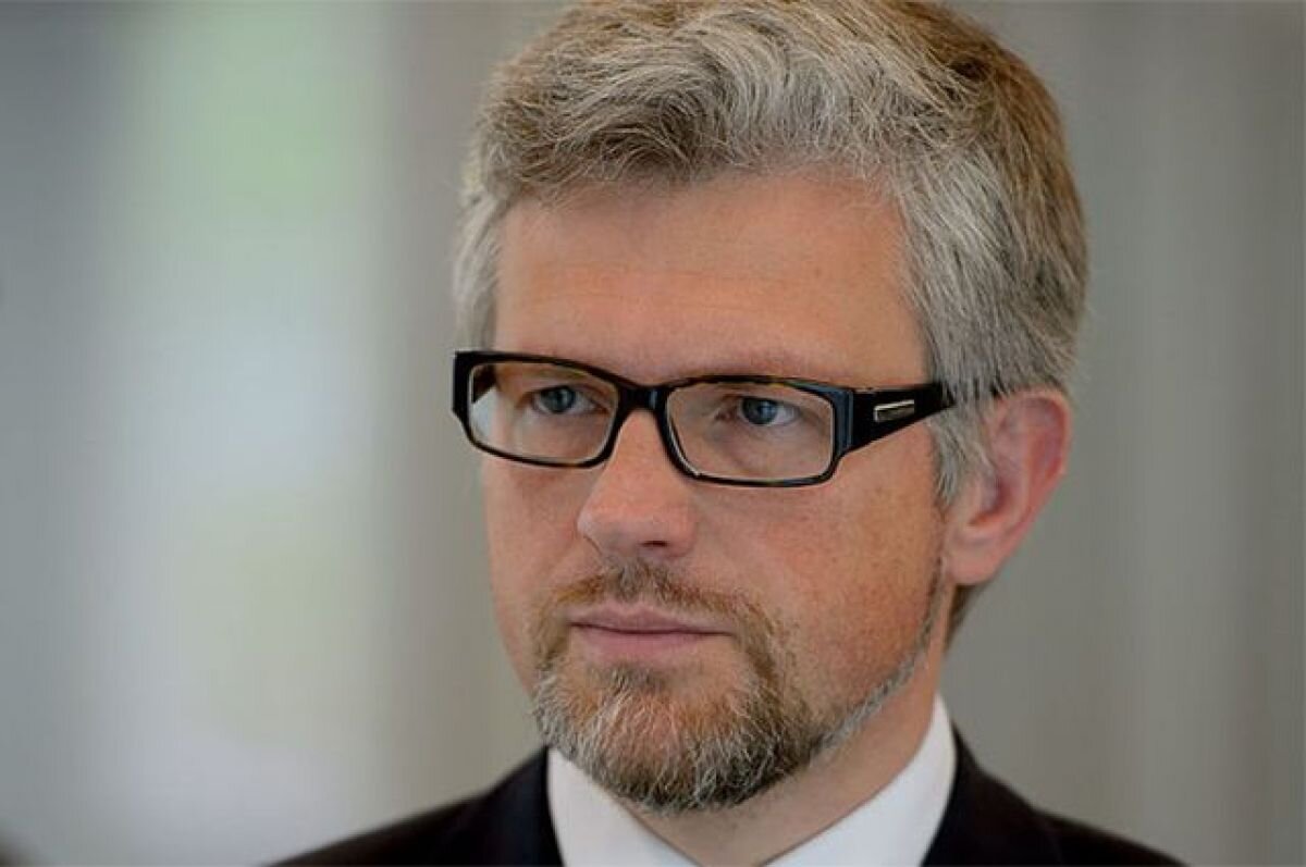    Посол Украины в ФРГ извинился за слова о бандеровцах