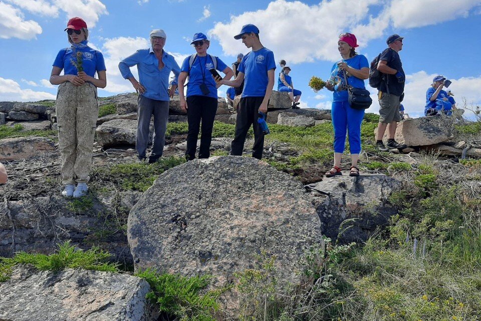     Экспедиция по маршруту знаменитого путешественника и ученого Петра Семенова-Тянь-Шанского. Фото Ольги Свободиной.