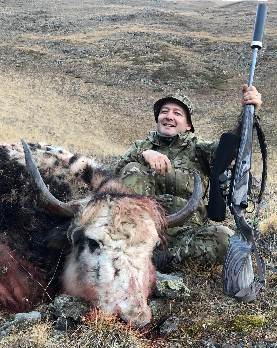 Северная Осетия, охота на яка.