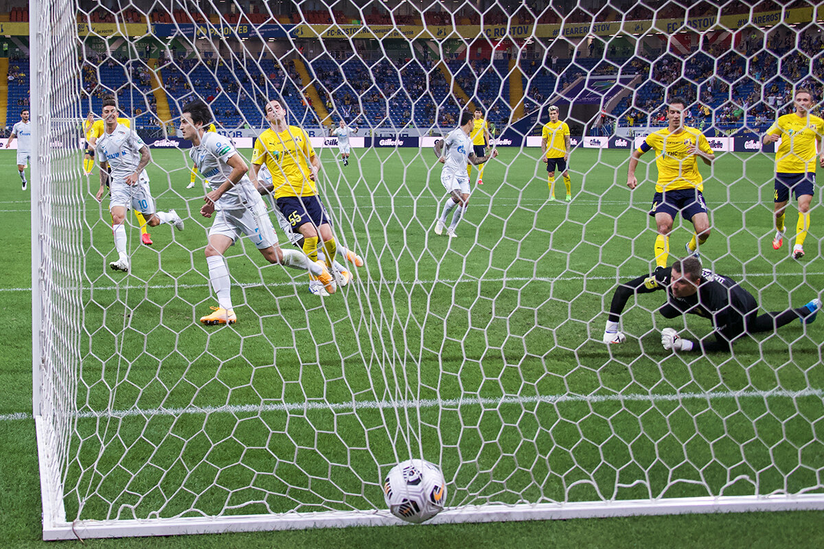 Источник: https://premierliga.ru/media/photo