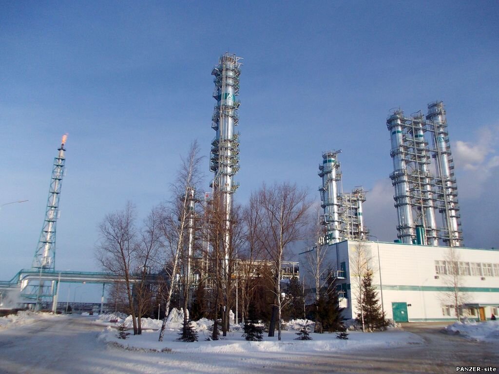  Вот это и есть ректификационные колонны 