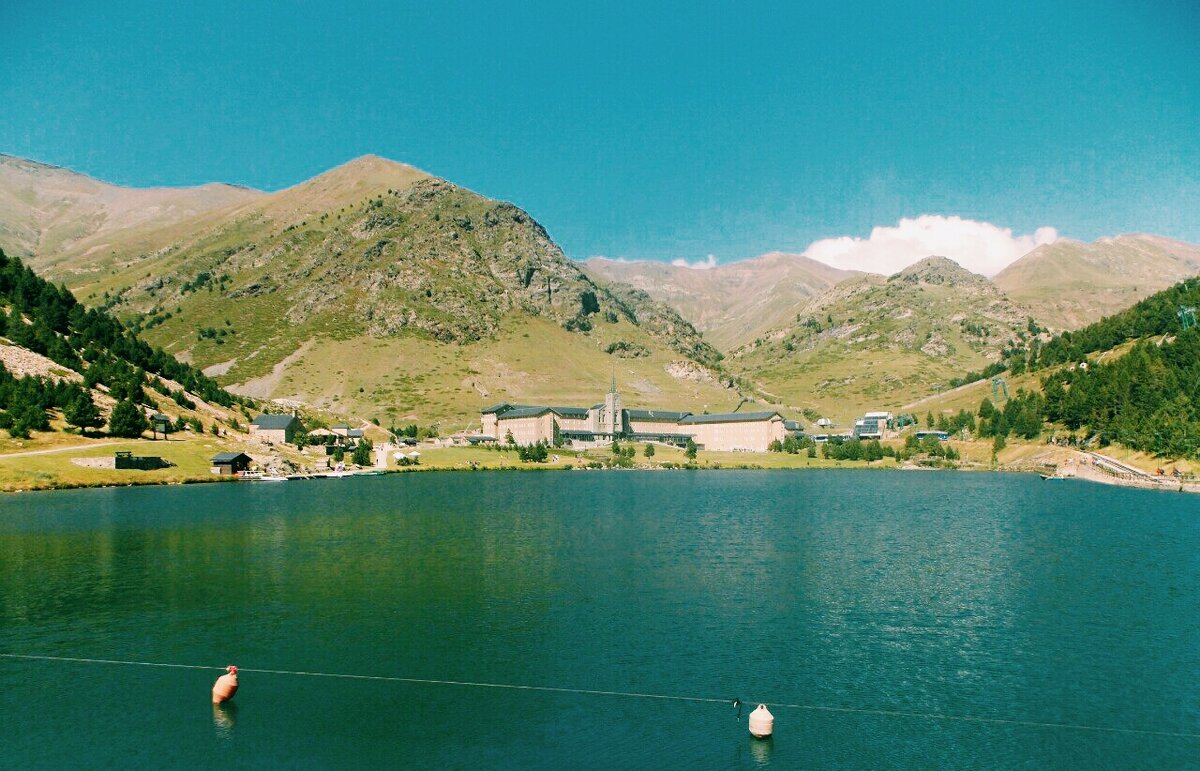 Долина Валь де Нурия