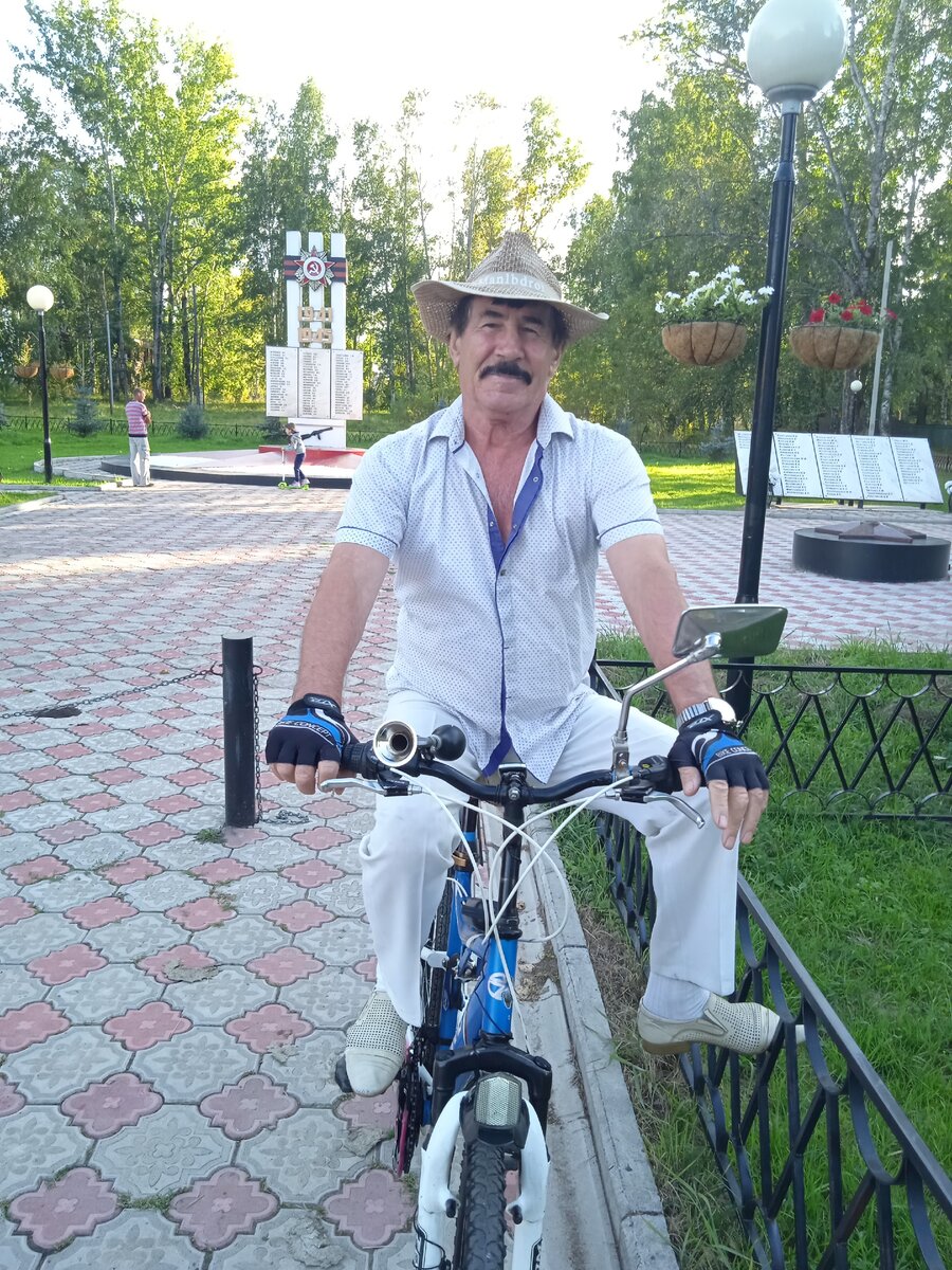 Это герой моего повествования. ))) Август 2020 г. Фото автора.