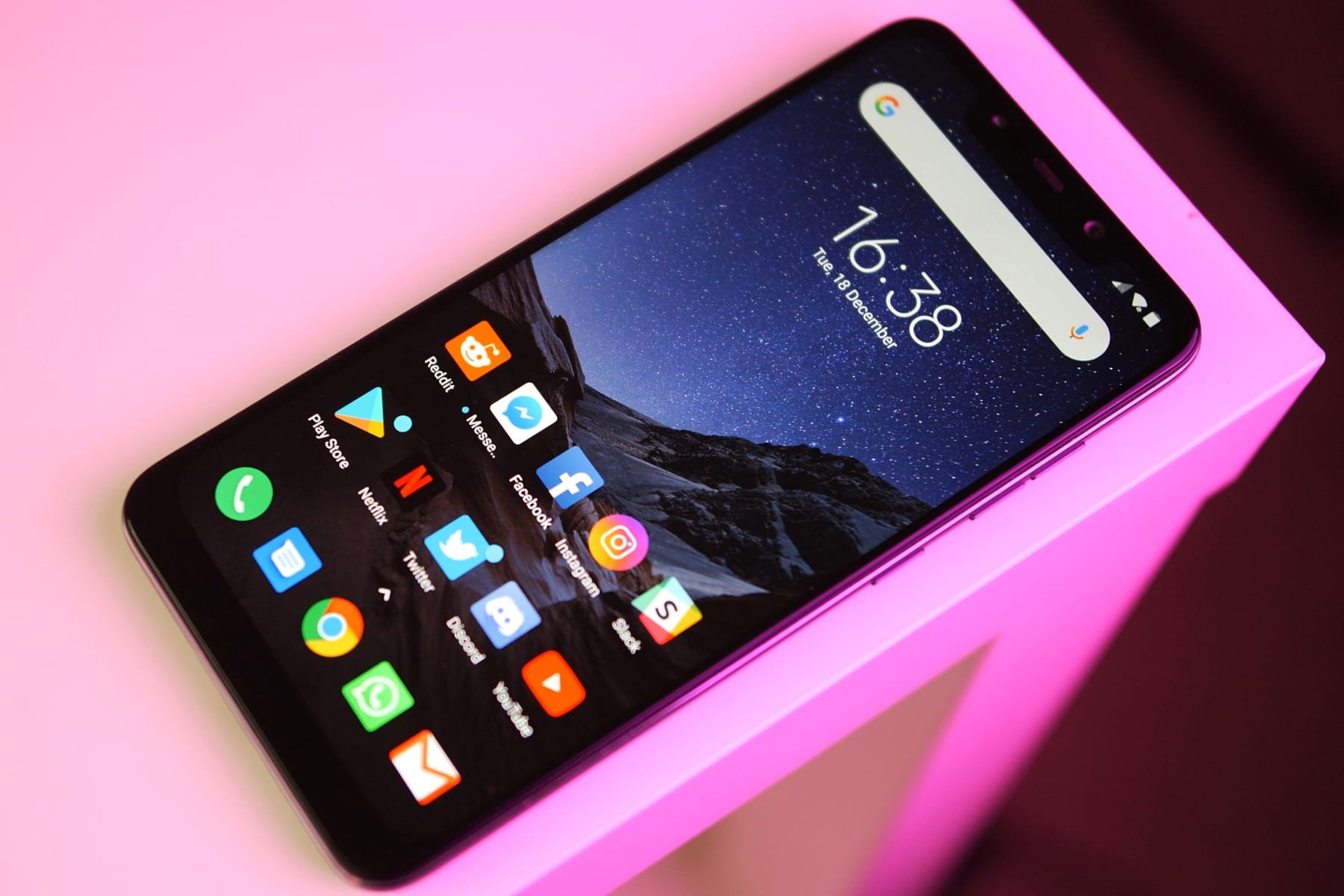 Отзывы владельцев смартфонов. ПОКОФОН f2. Смартфон Pocophone f2. Xiaomi смартфон MIUI 11. Сяоми ПОКОФОН 2.