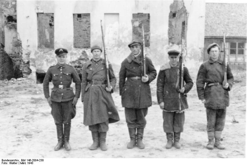 Предатели-полицаи в годы Великой отечественной войны.