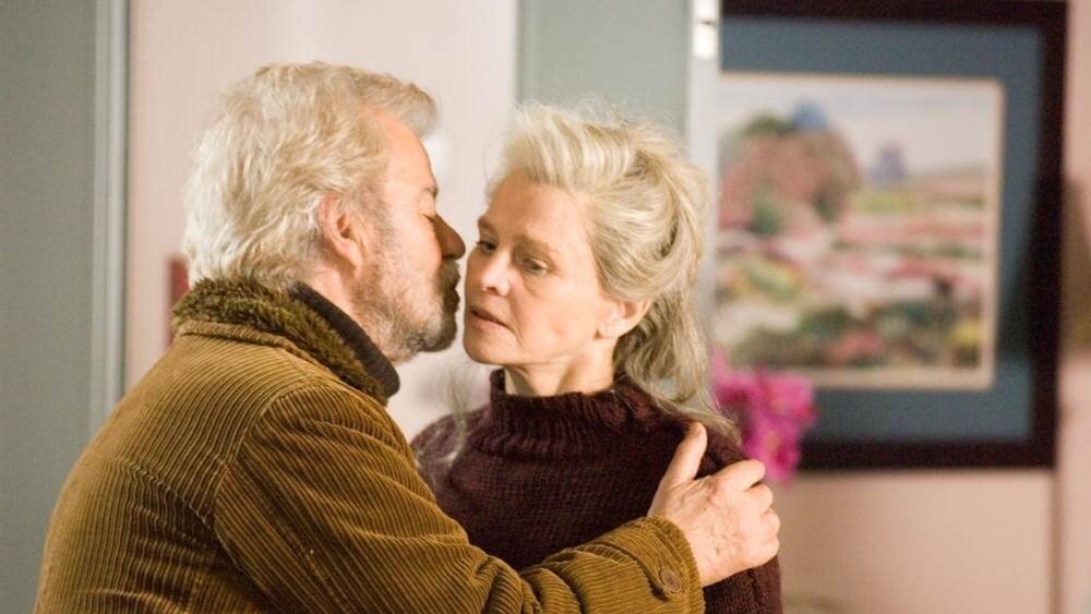 Кадр из фильма "Вдали от неё" о болезни Альцгеймера