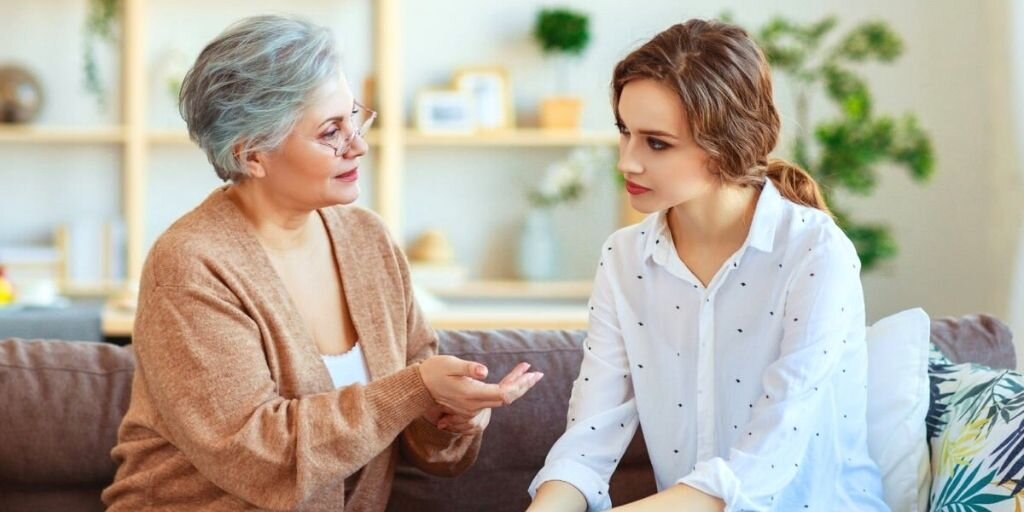 Не нравится будущая свекровь. Как быть