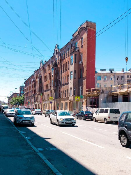 Плоский дом в Санкт-Петербурге. Загадочная особенность такого ...