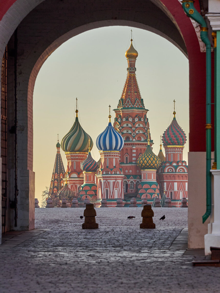 Собор Василия Блаженного на рассвете. Фото из Интернета