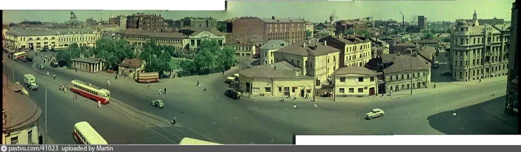 Вид Таганской площади с угла Гончарной улицы ( панорама), 1954 - 1955 г. Источник: киносюжет "Волхонка-ЗИЛ".