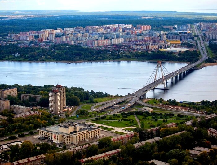 1 фото - Череповец, 2 фото - Вологда