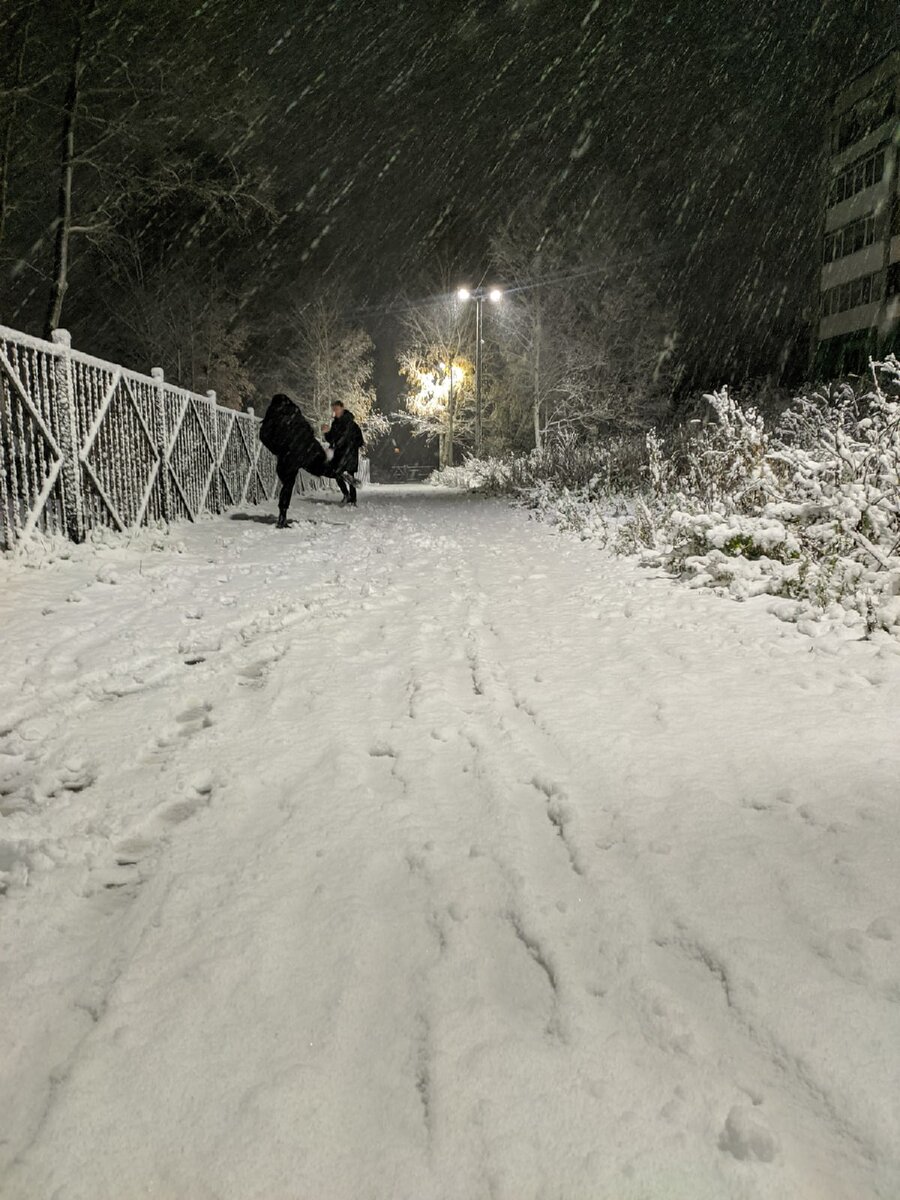 Зима в Соликамске Октябрь 2020 года . (личная фотография моего друга) 