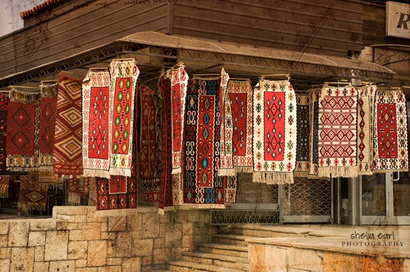 Традиционные албанские ковры. Фото carpets.com.ua