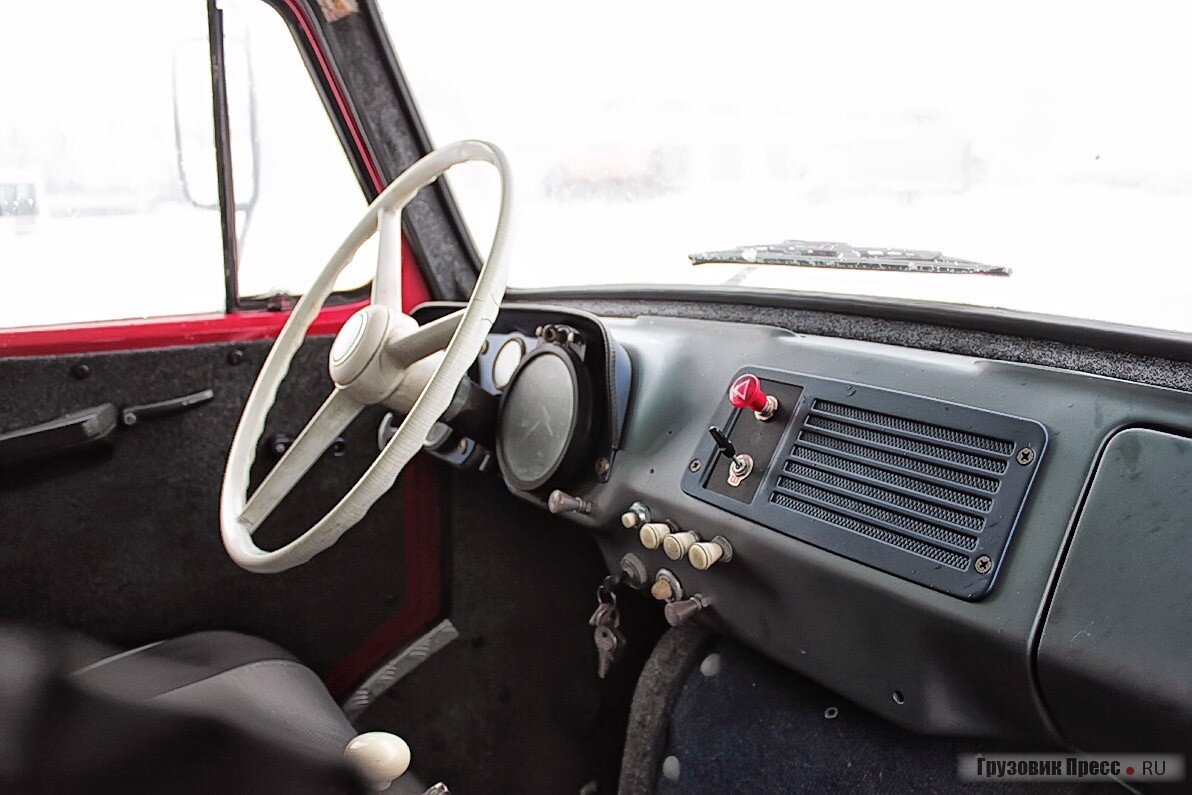 Кабина Scania Vabis L36. Источник фото: gruzovikpress.ru