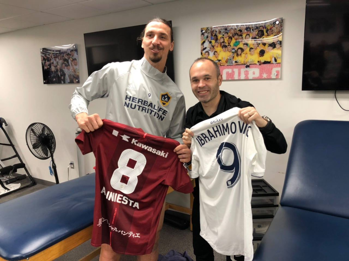  Андрес Иньеста и Златан Ибрагимович 
