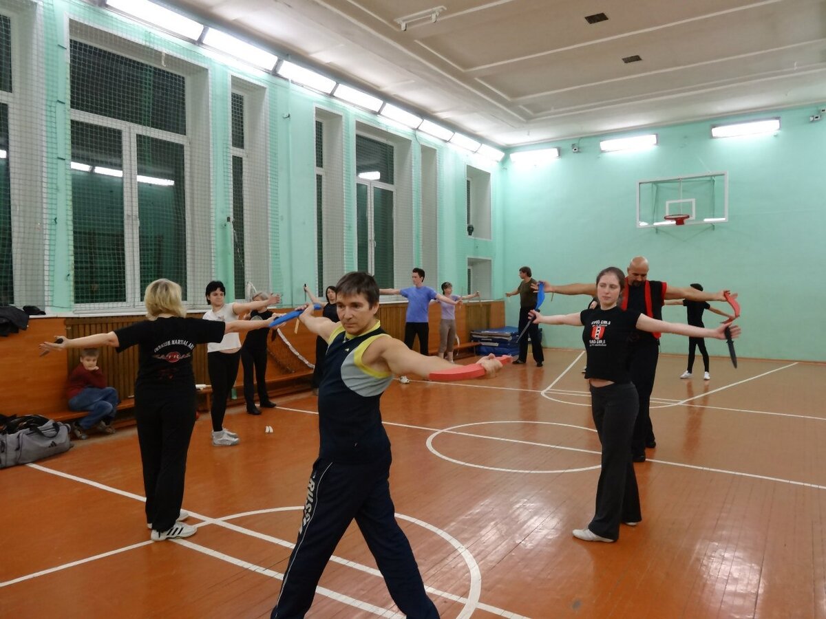 Боевой танец с кинжалами Erzurum Hanger Bari