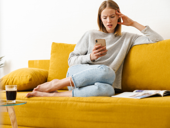 Верховный суд РФ в 2016 году рассматривал спор по жалобе гражданина, который оспаривал возможность сотовыми операторами самостоятельно изменять стоимость услуг связи. Суд встал на сторону сотовых операторов.